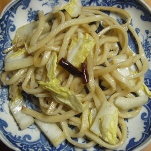 キャベツとアンチョビのパスタ